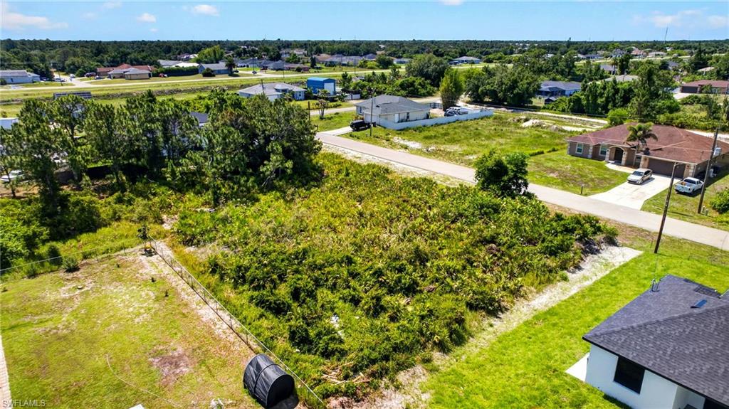 LEHIGH ACRES - Land