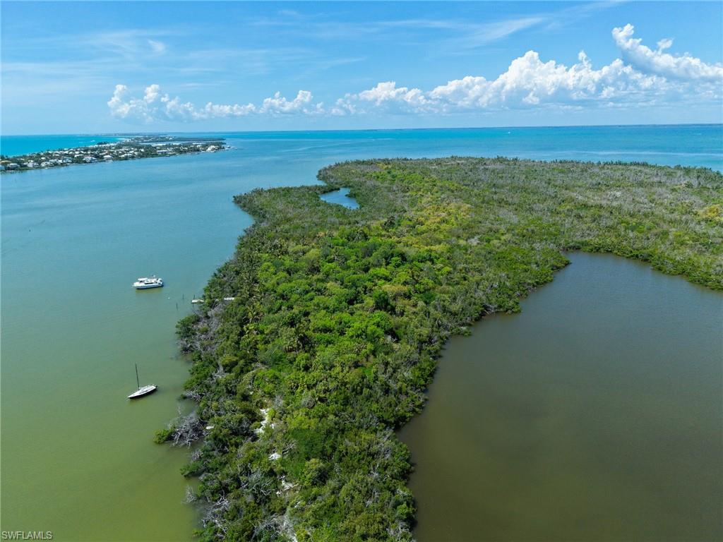 METES AND BOUNDS - Land