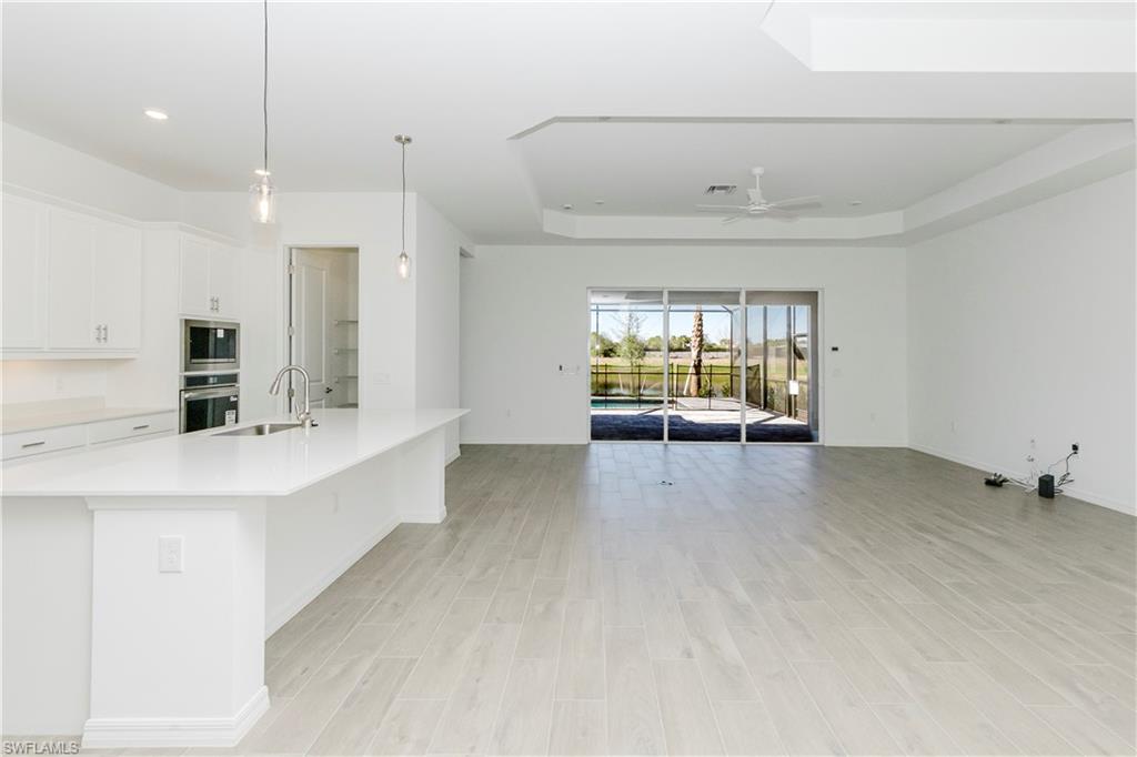 THE NATIONAL GOLF & COUNTRY CLUB AT AVE MARIA - Residential Lease
