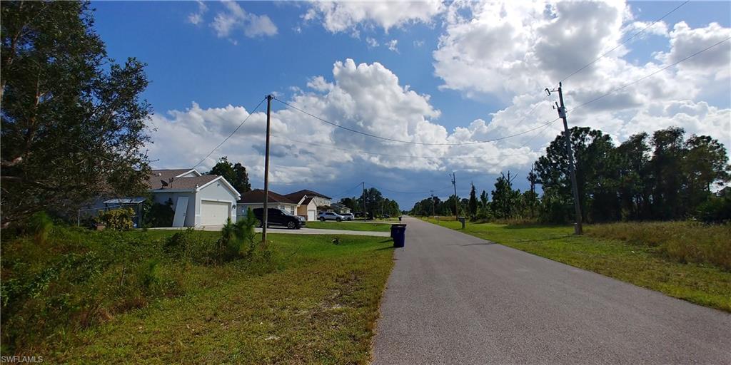 LEHIGH ACRES - Land