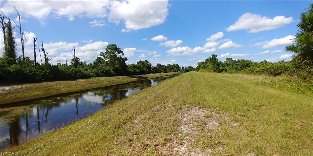 LEHIGH ACRES - Land
