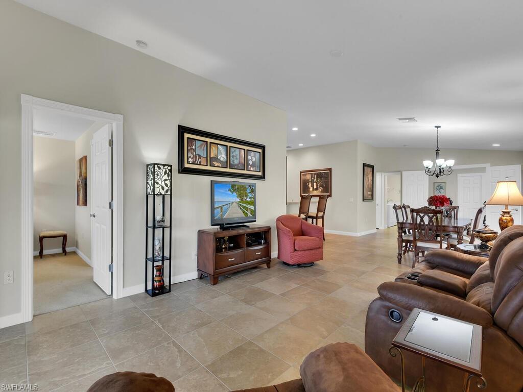 VILLAGE WALK OF BONITA SPRINGS - Residential