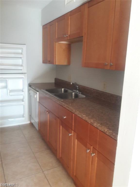 MYSTIC GARDENS - Residential Lease