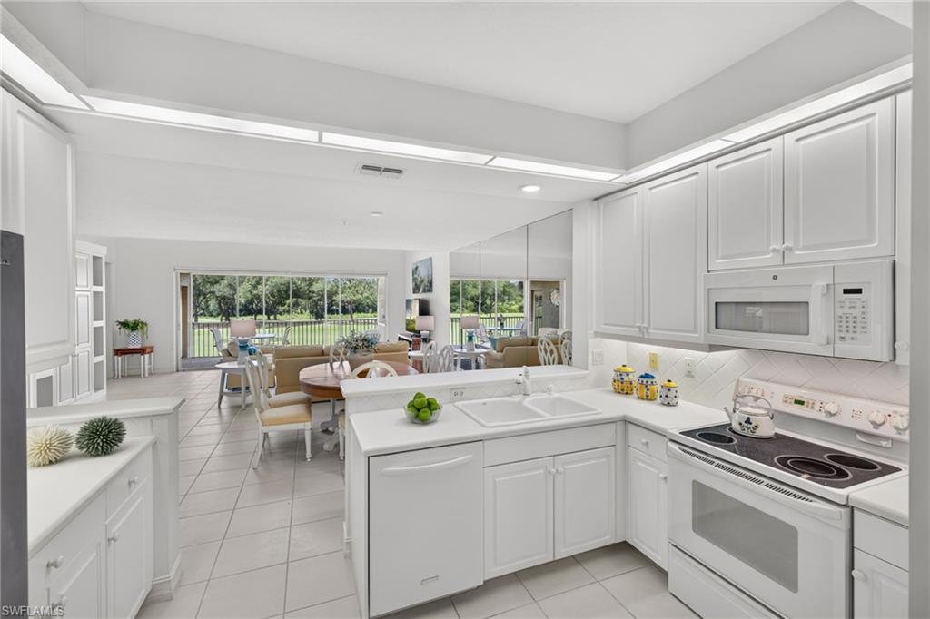 PALM COLONY - Residential