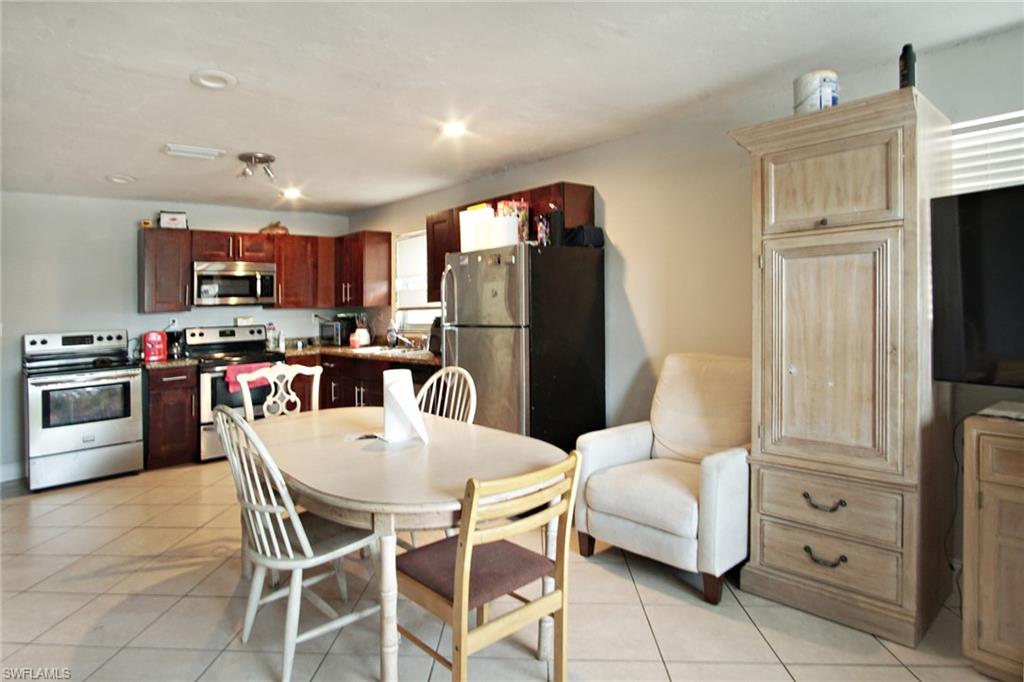 PINE VIEW VILLAS - Residential Income