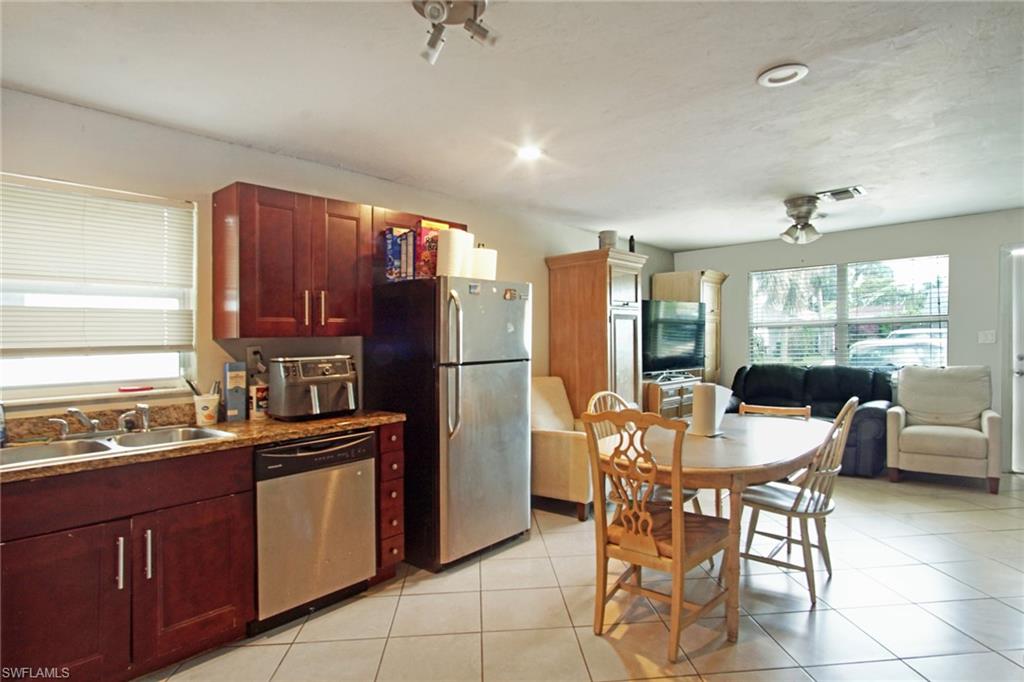PINE VIEW VILLAS - Residential Income