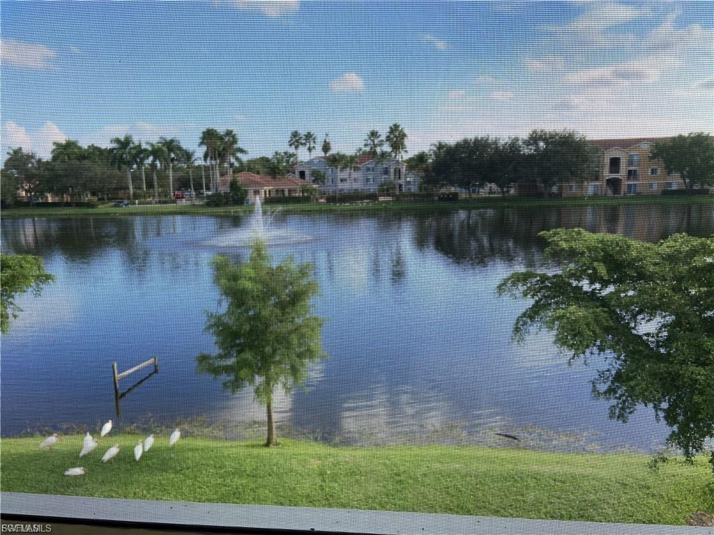 THE COVE AT SIX MILE - Residential Lease