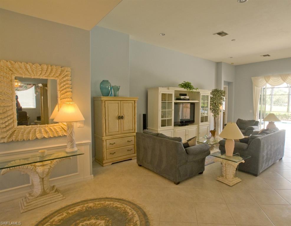 FEATHERBROOK - Residential
