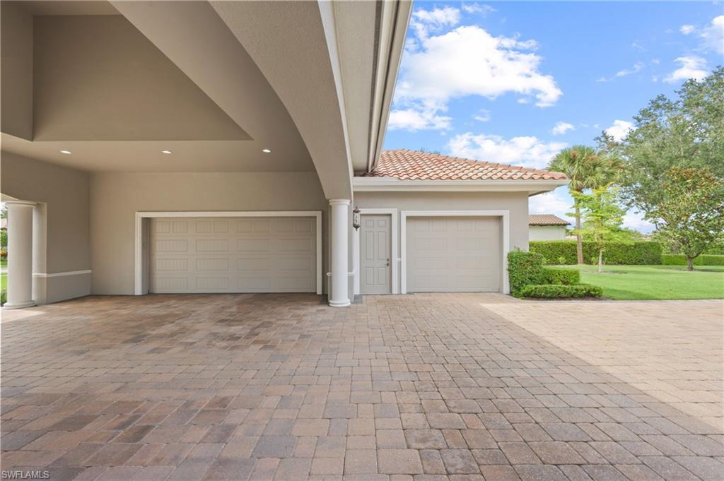 QUAIL WEST - Residential