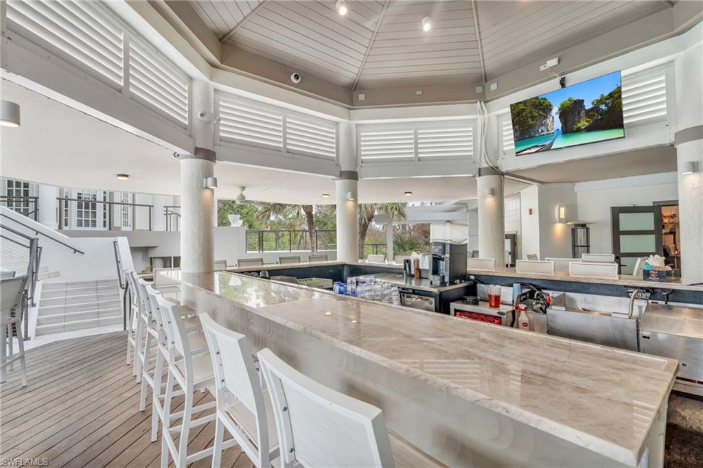 ESTATES AT BAY COLONY GOLF CLUB - Residential