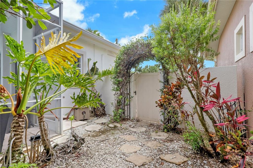 EAGLE CREEK ESTATES - Residential