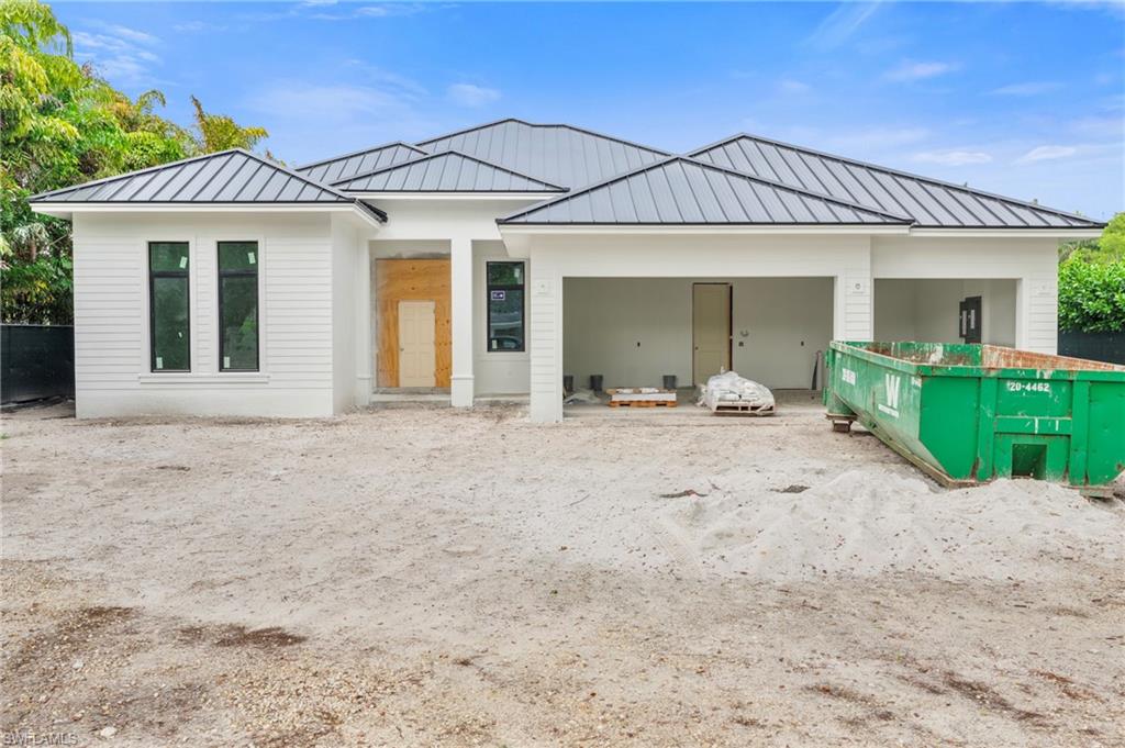 LAKE PARK - Residential