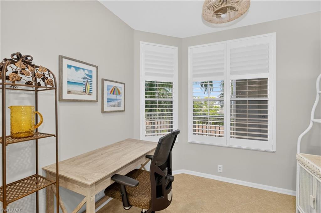 SUTTON WALK - Residential Lease