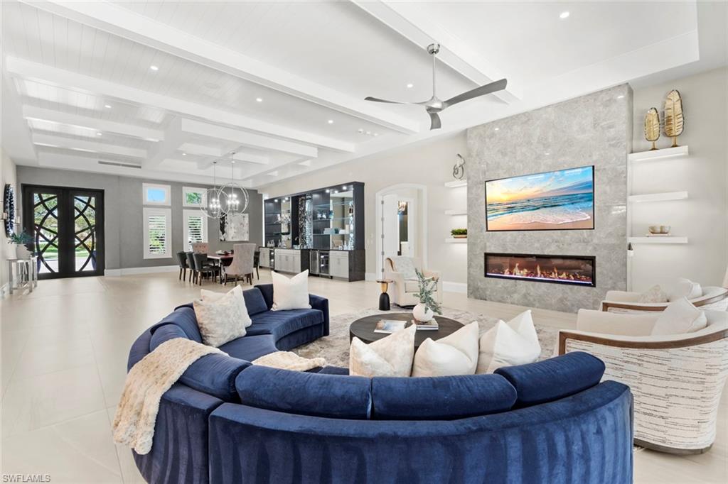 GRANDE ESTATES - Residential