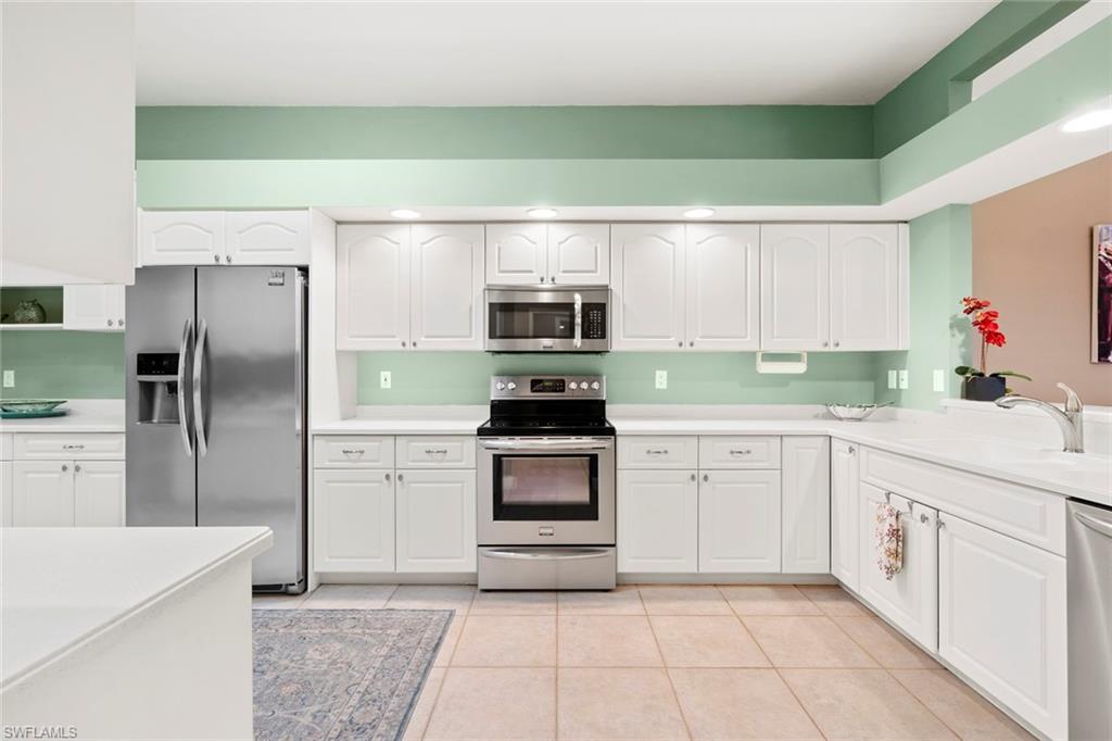 SAND TRAP VILLAS CONDO - Residential