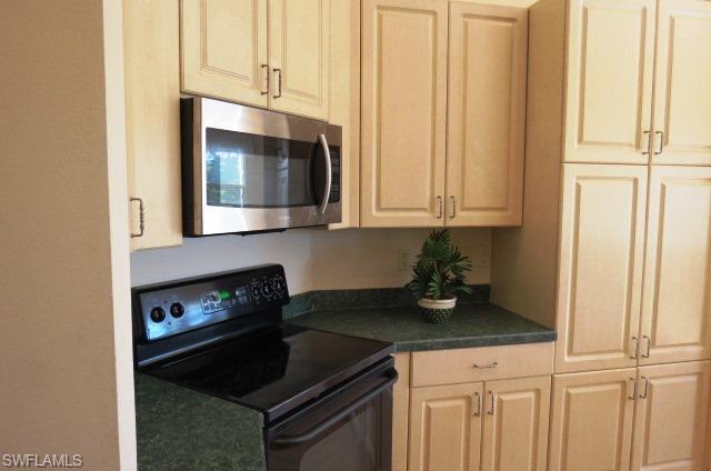 CASCADES AT ESTERO - Residential
