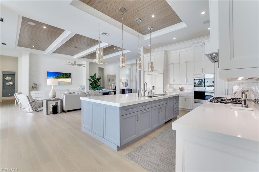 MARCO ISLAND - Residential