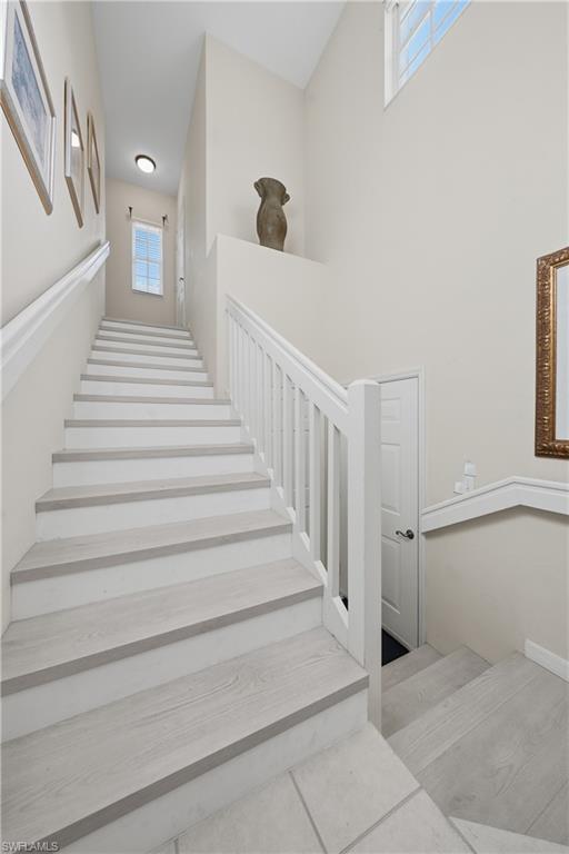 CROWN POINTE SHORES - Residential Lease