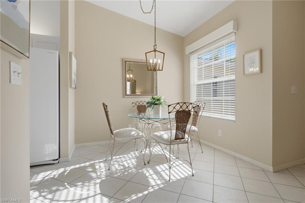CROWN POINTE SHORES - Residential Lease