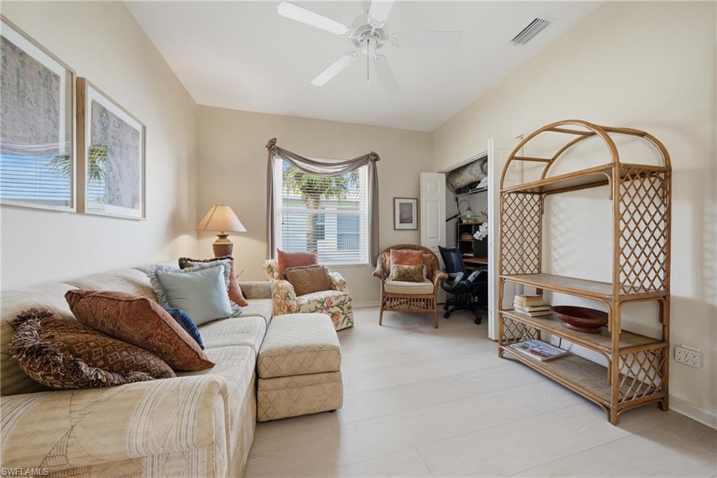 CROWN POINTE SHORES - Residential Lease