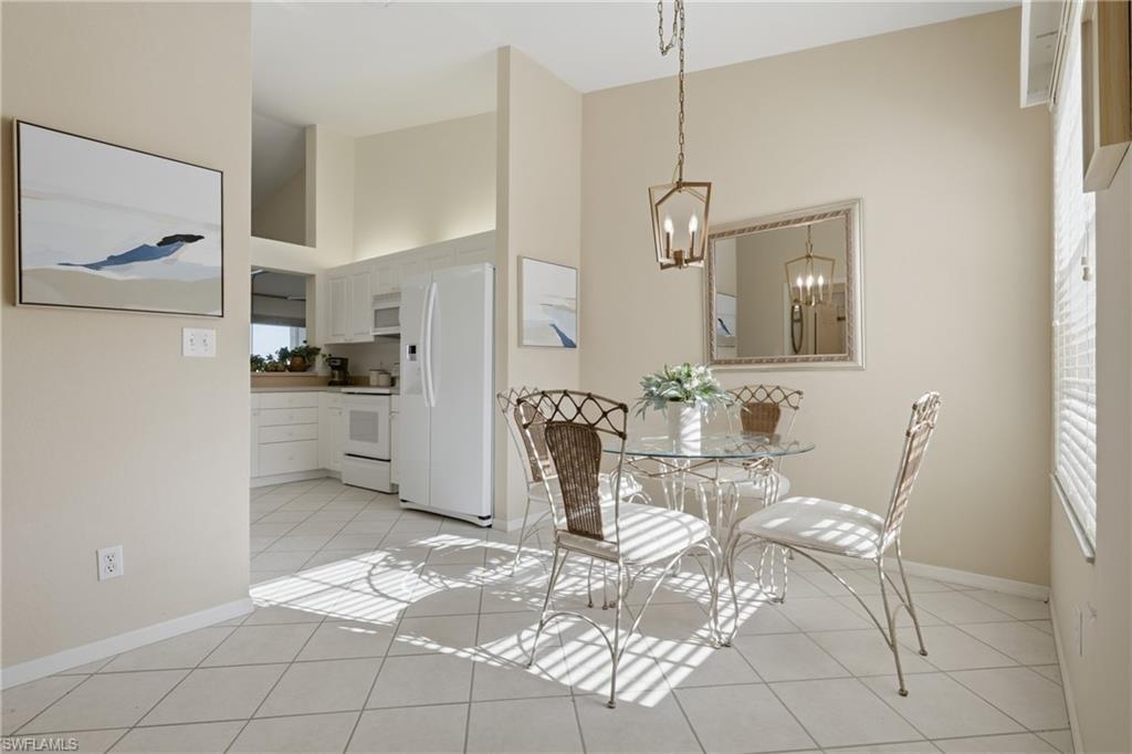 CROWN POINTE SHORES - Residential Lease