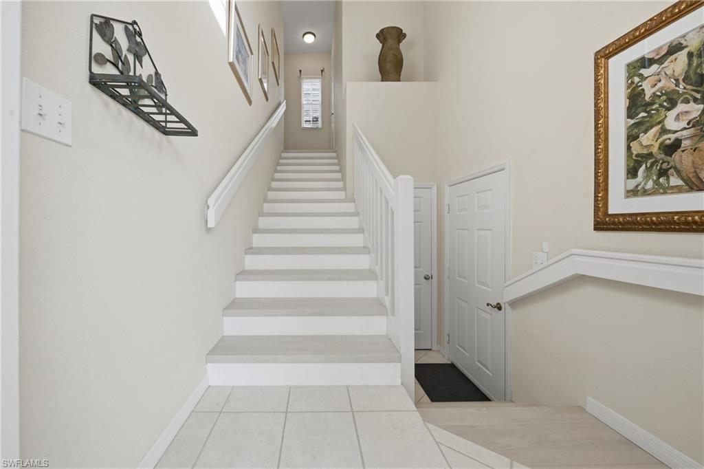 CROWN POINTE SHORES - Residential Lease