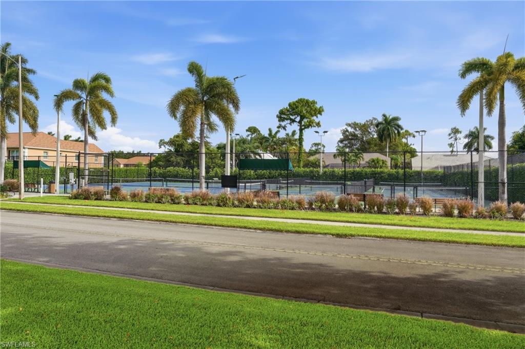 CROWN POINTE SHORES - Residential Lease