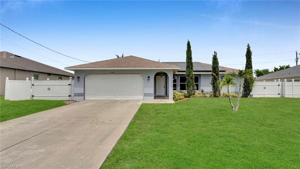 CAPE CORAL - Residential Lease