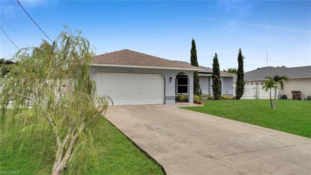 CAPE CORAL - Residential Lease