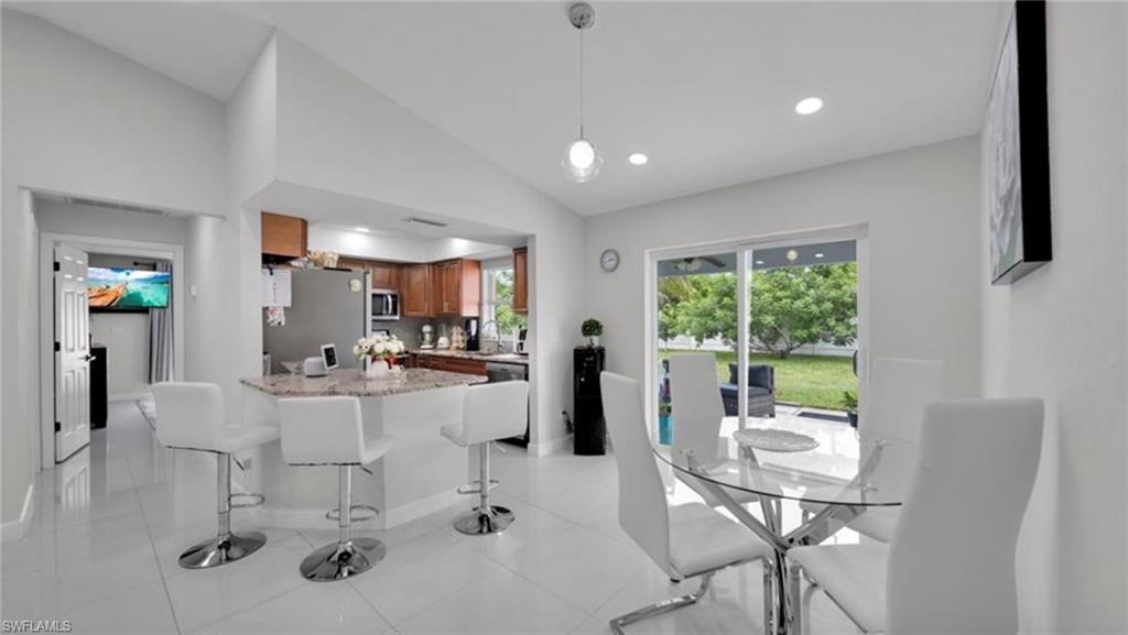 CAPE CORAL - Residential Lease