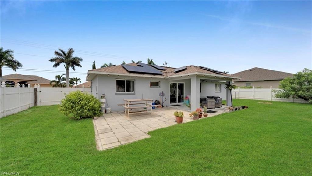 CAPE CORAL - Residential Lease