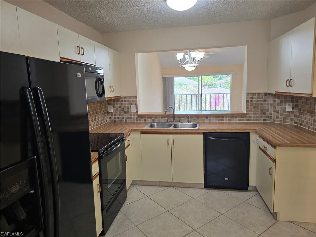 EDGEWOOD - Residential Lease