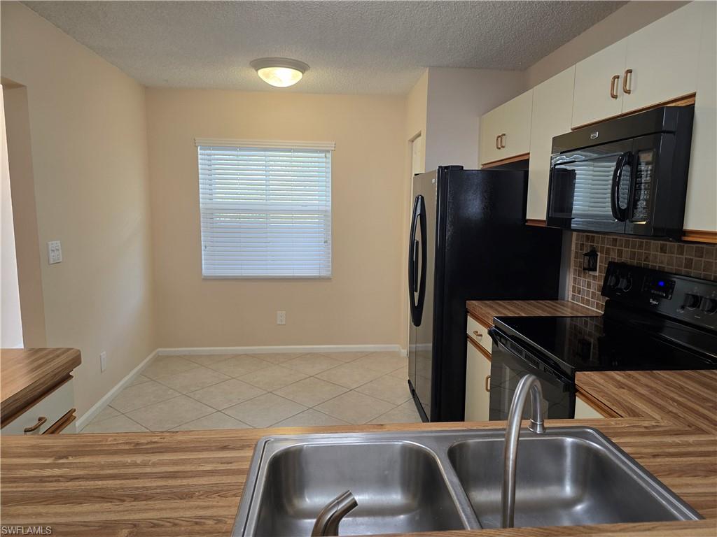 EDGEWOOD - Residential Lease