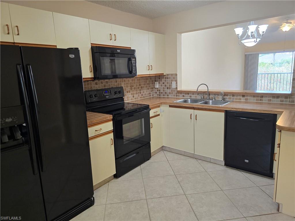 EDGEWOOD - Residential Lease