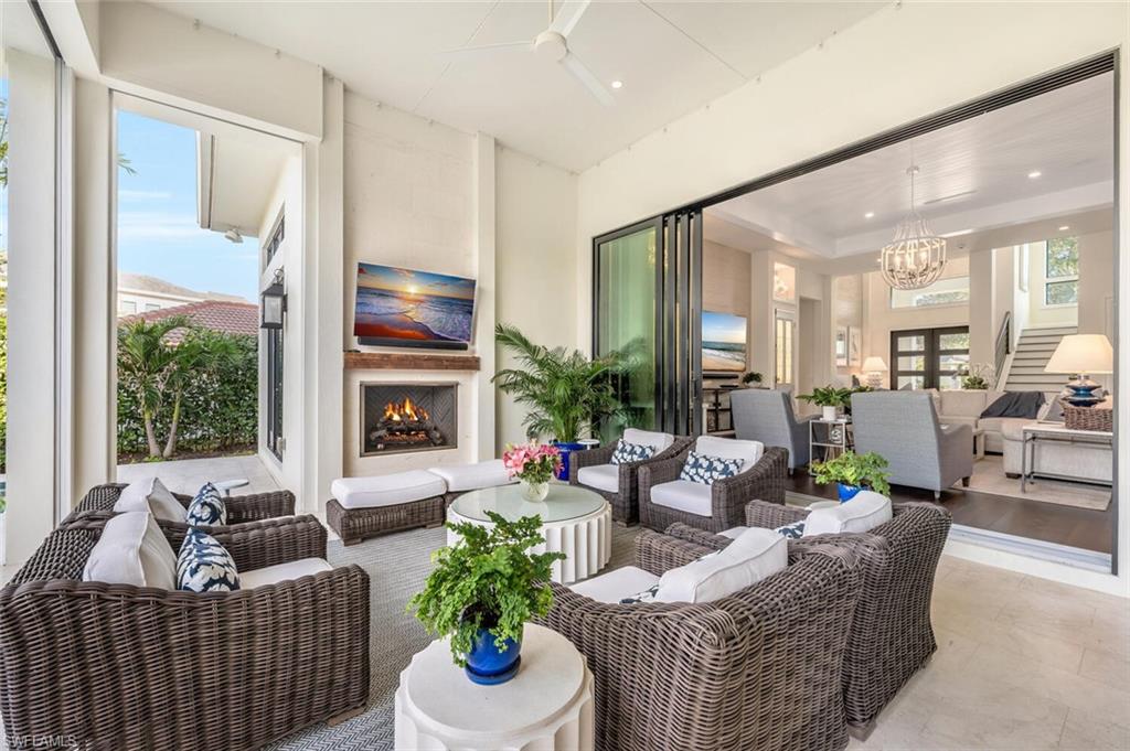 PARK SHORE - Residential