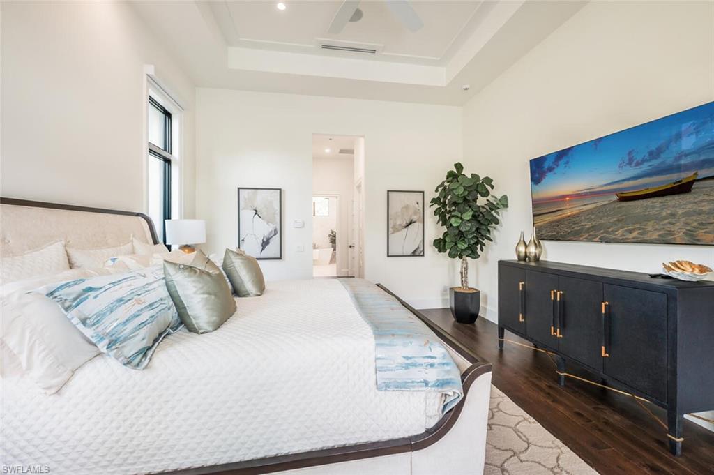 PARK SHORE - Residential
