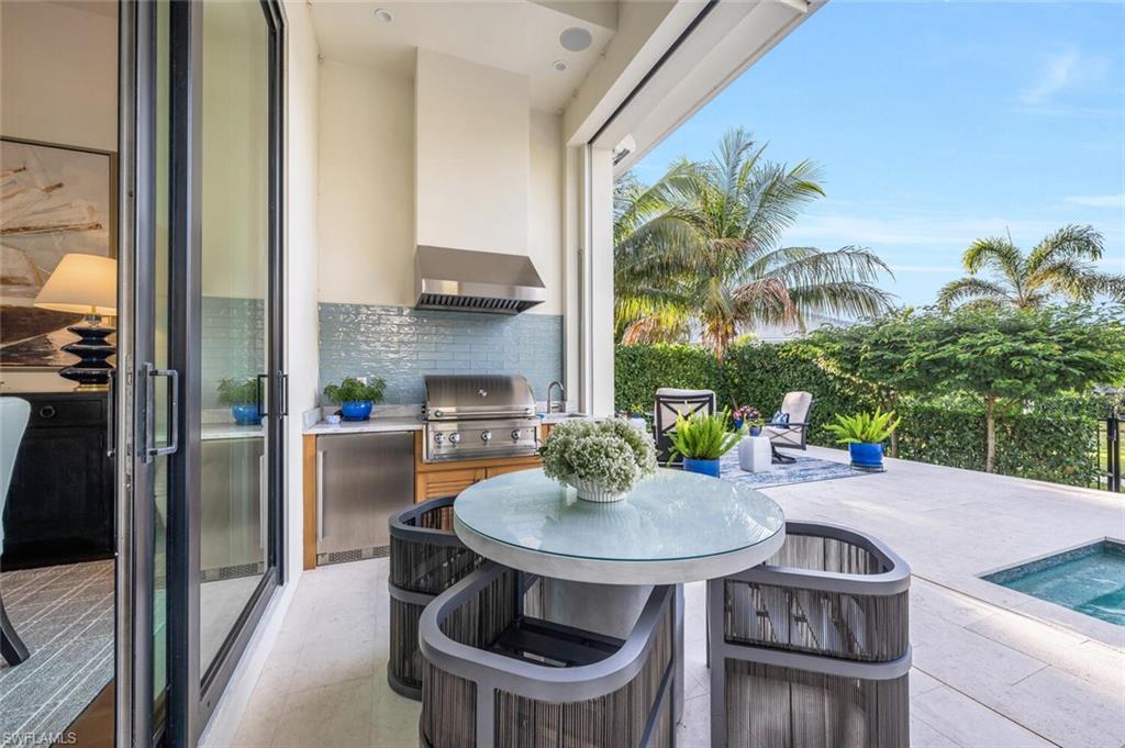 PARK SHORE - Residential