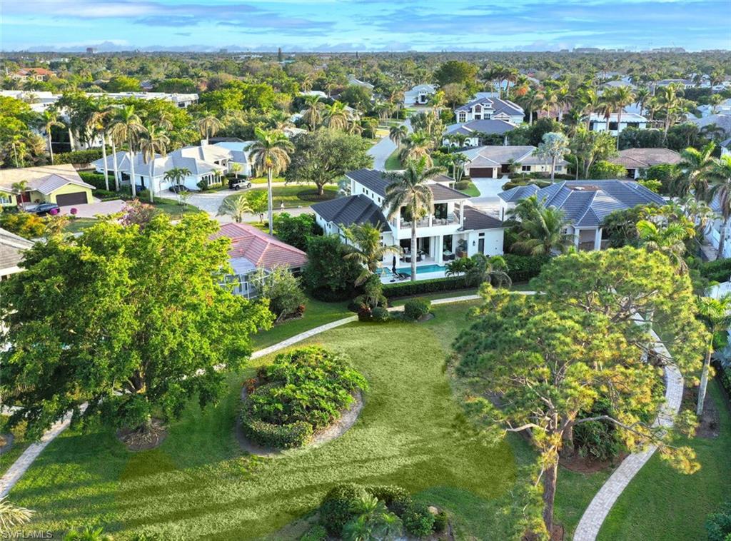 PARK SHORE - Residential
