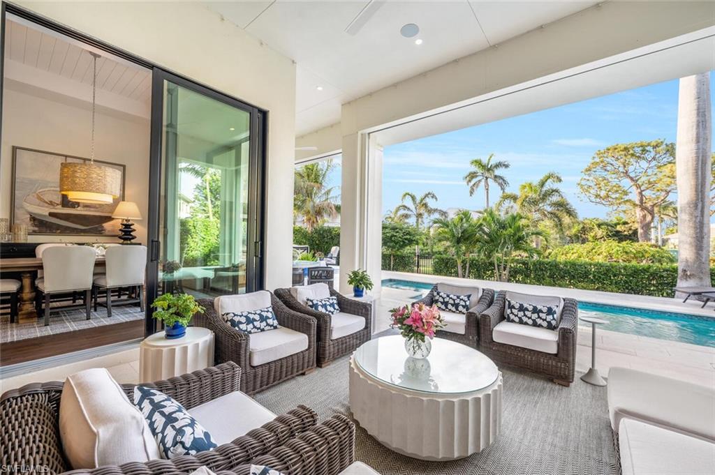PARK SHORE - Residential