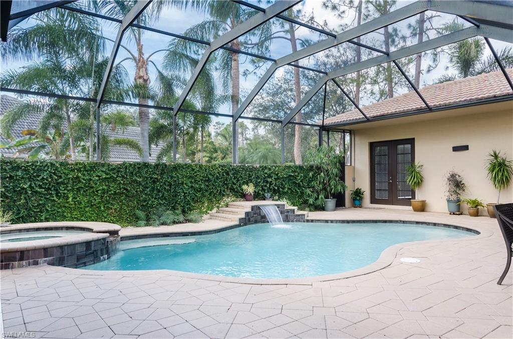 WILSHIRE LAKES - Residential
