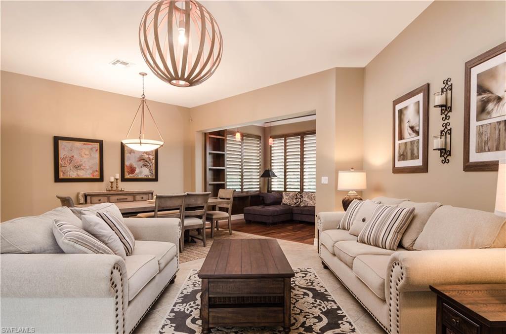 WILSHIRE LAKES - Residential