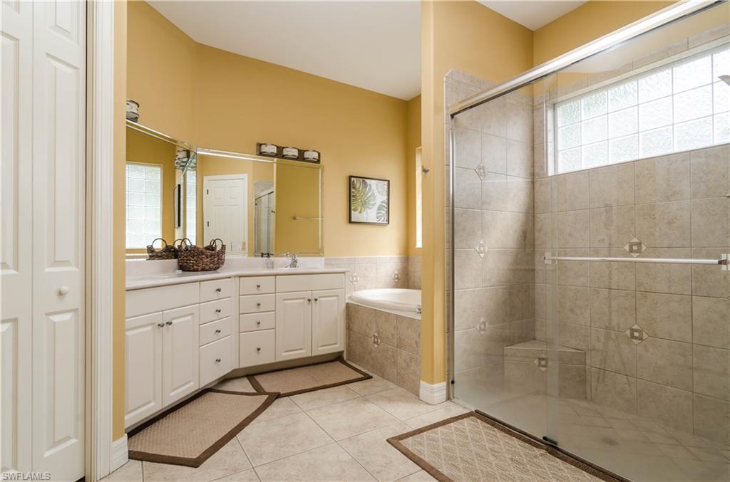 WILSHIRE LAKES - Residential
