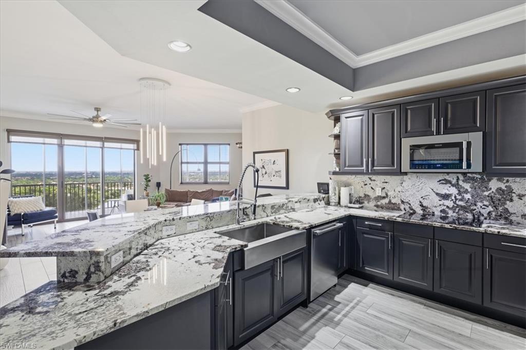 RIVA DEL LAGO - Residential