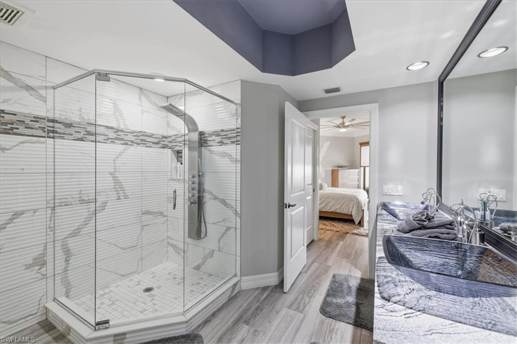 RIVA DEL LAGO - Residential
