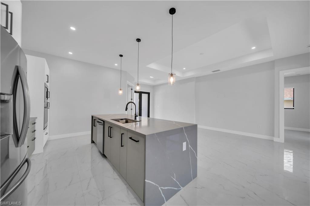 PORT CHARLOTTE - Residential