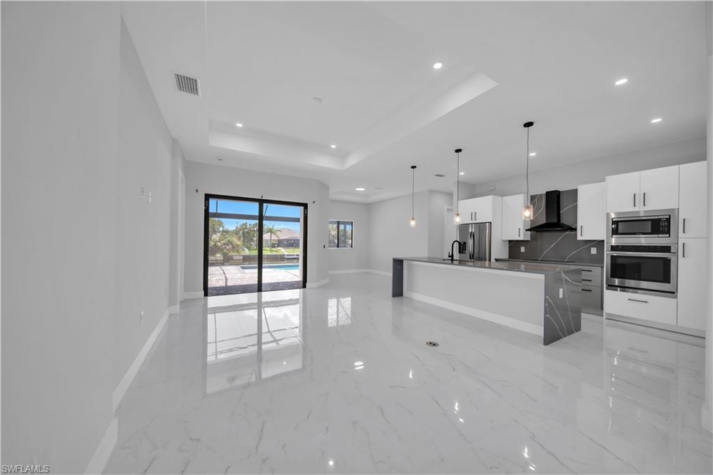 PORT CHARLOTTE - Residential