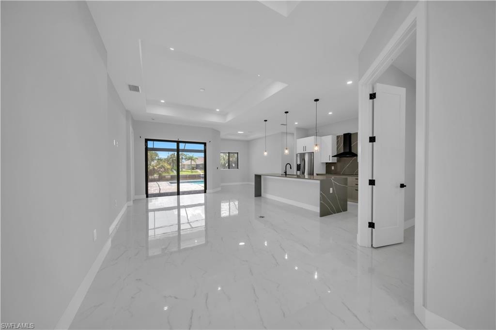 PORT CHARLOTTE - Residential