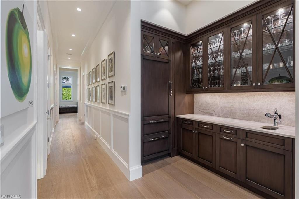 PELICAN BAY WOODS - Residential