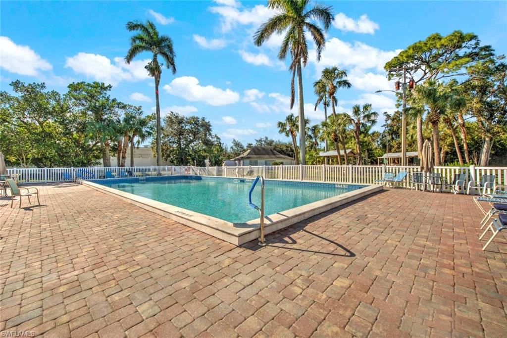 TROPIC TERRACE - Residential