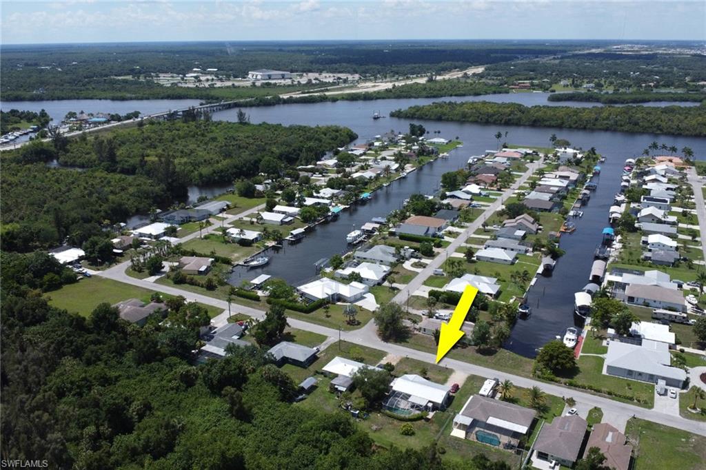 FORT MYERS SHORES - Residential
